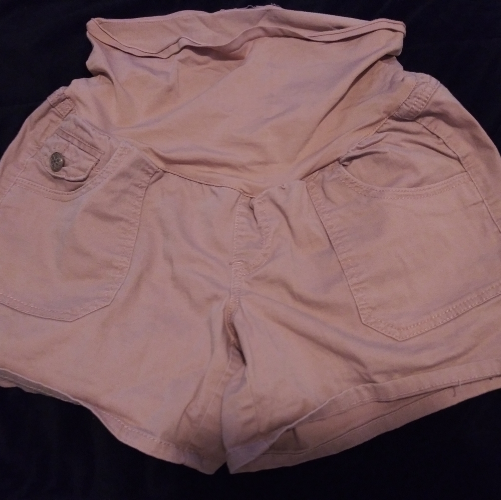 Maternity shorts